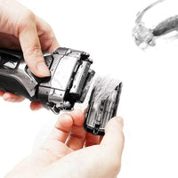 Thumbnail for rasoir-electrique-homme-barbe-demonstration-de-lavage-a-l-eau